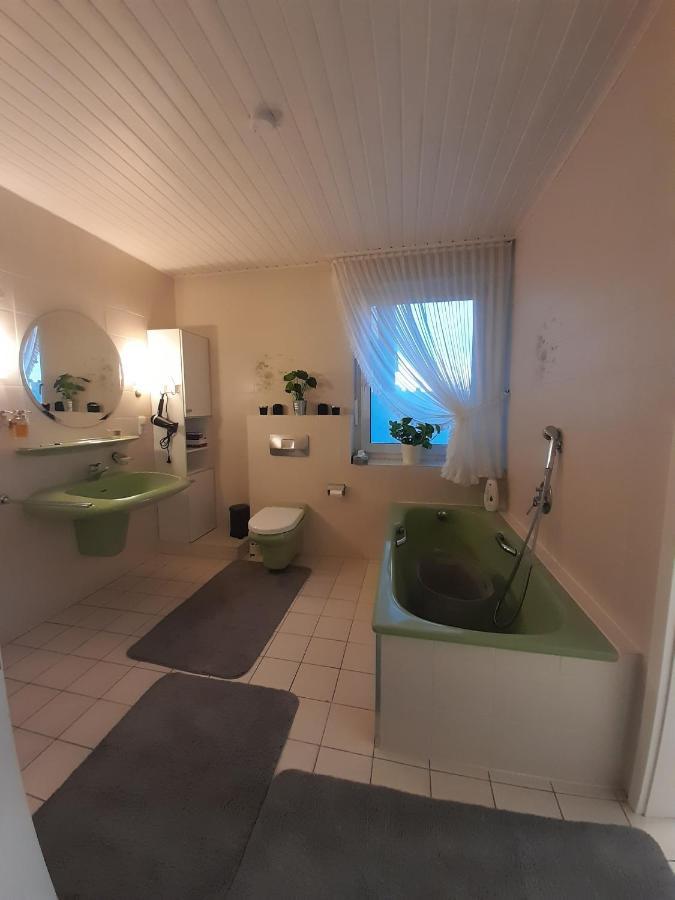 Ferienwohnung Willy Und Gudrun Rheda-Wiedenbrück Exterior foto